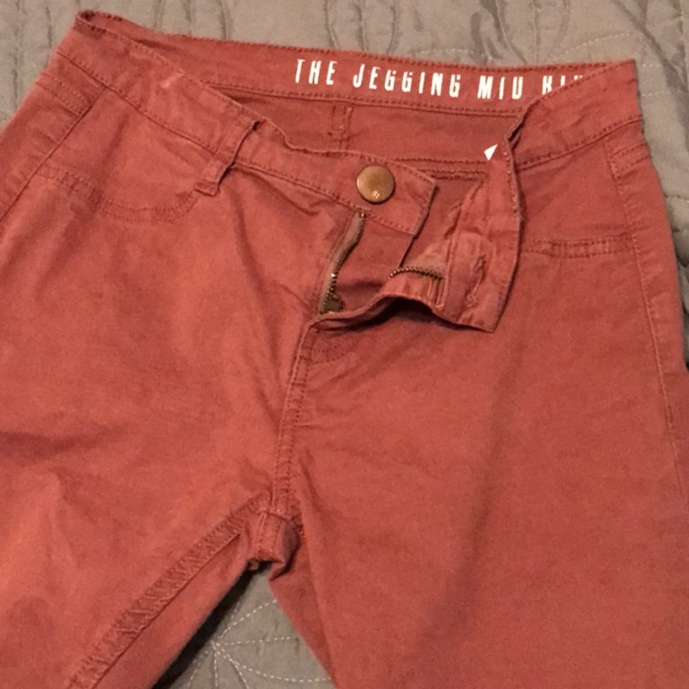 The jegging mid rises skinny